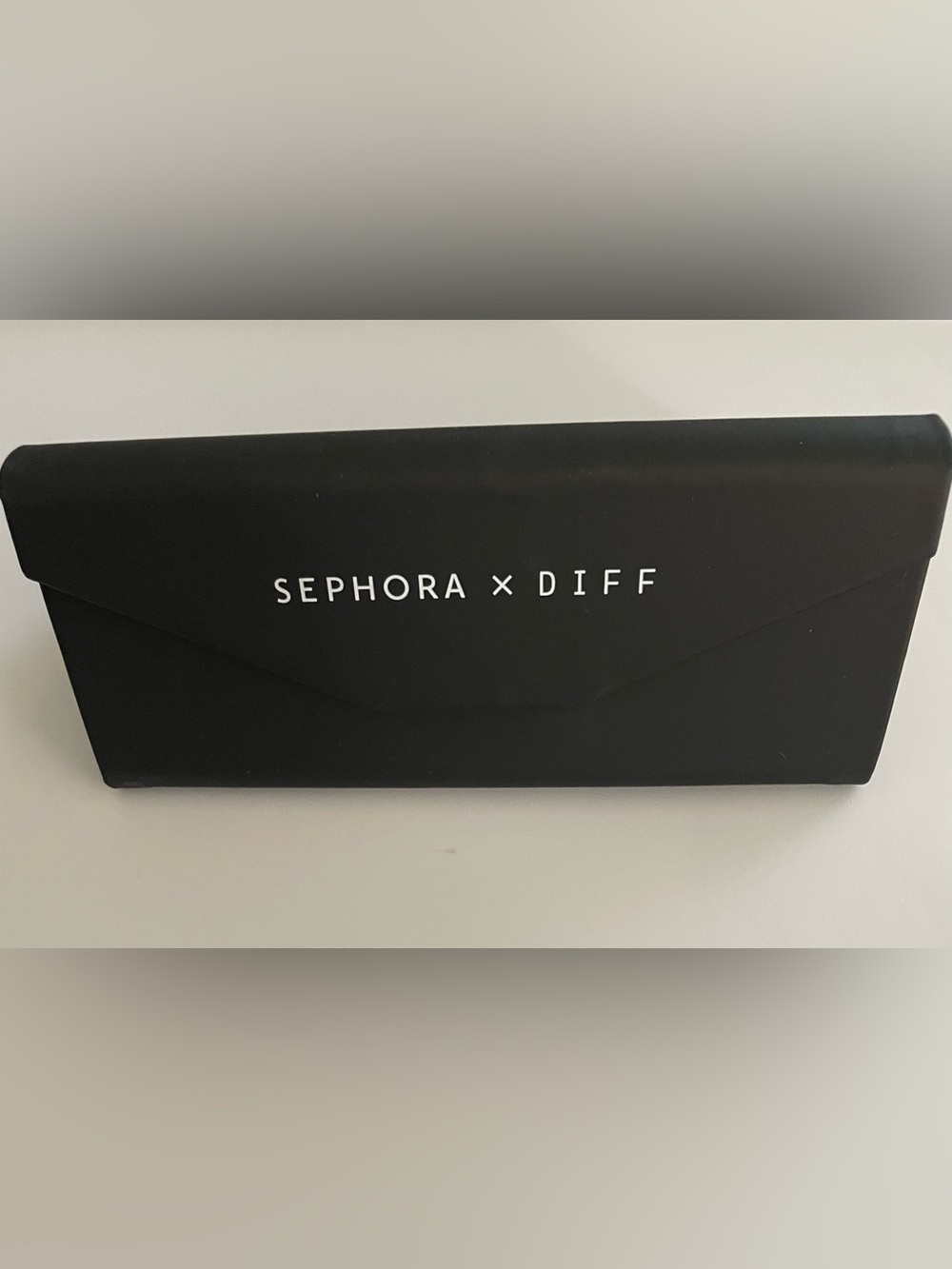 Diff Eyewear x Sephora Black Rectangular Sunglasses - Picture 3 of 6